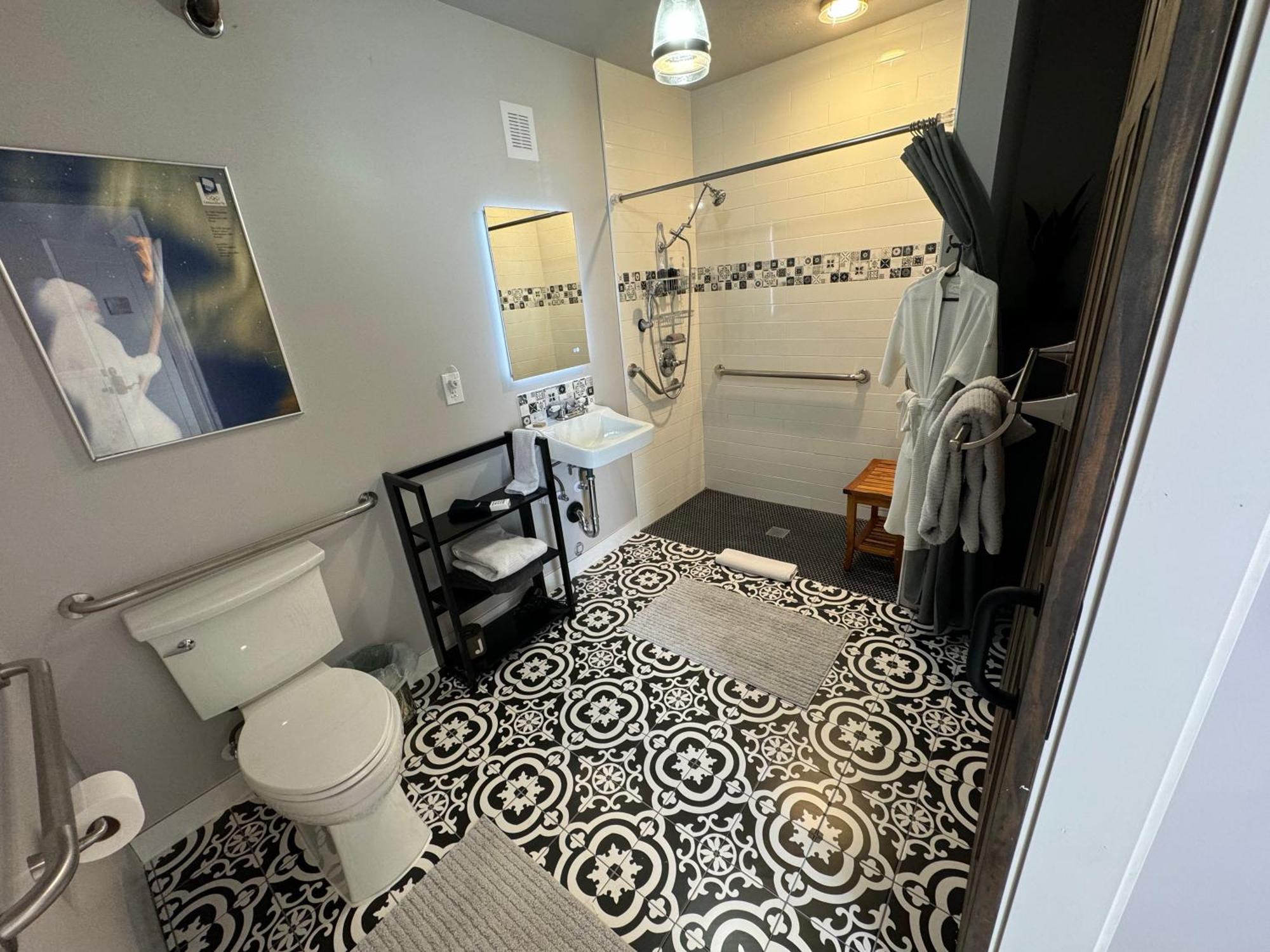 St James Hotel Georgetown Luaran gambar
