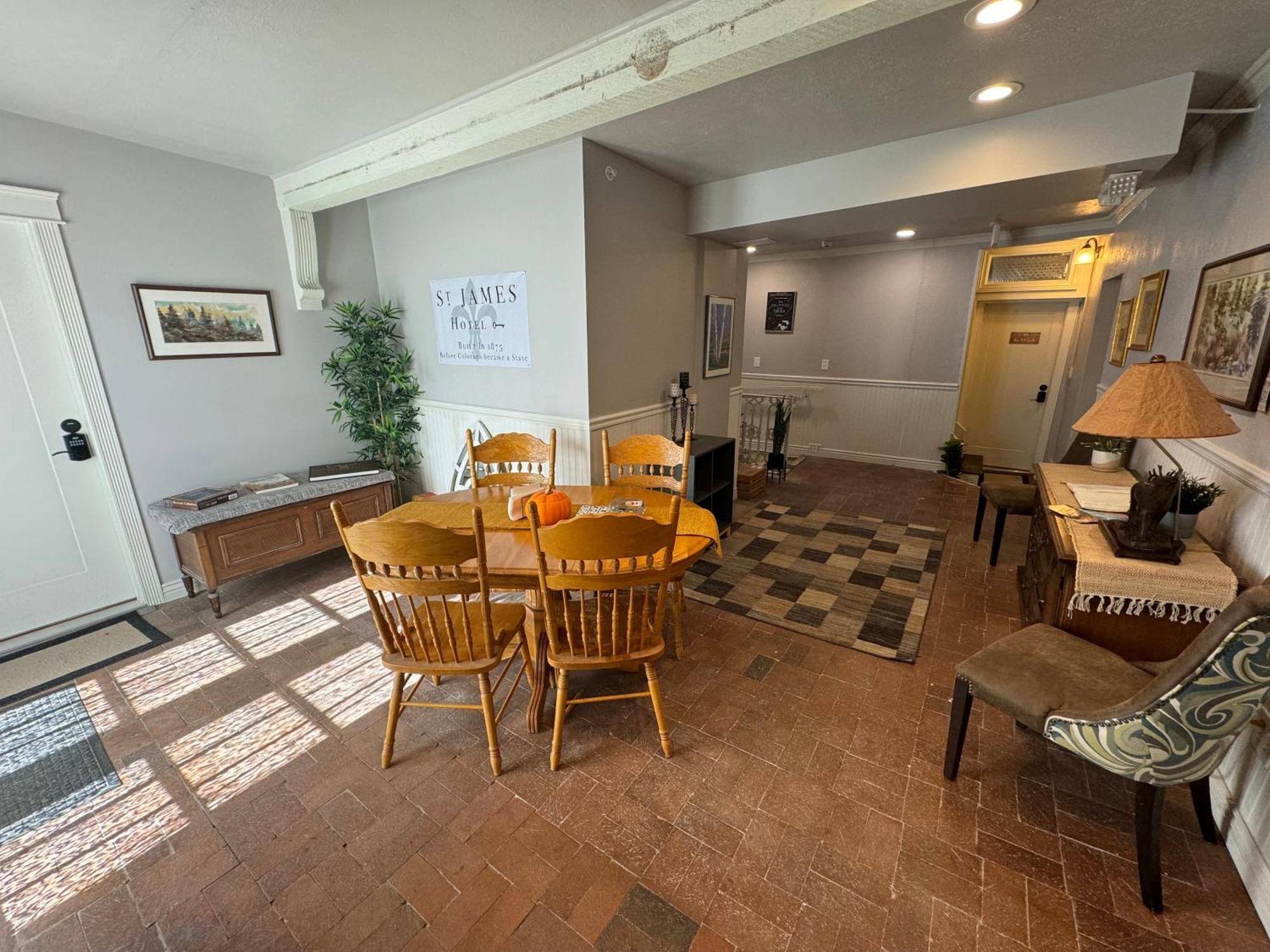 St James Hotel Georgetown Luaran gambar
